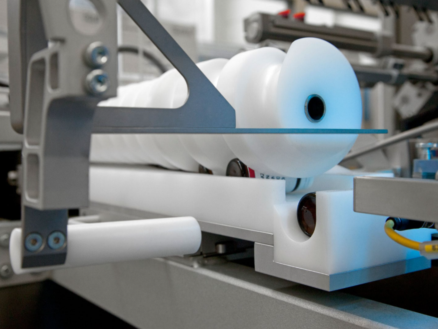 BoxTeq 600 – Automatyczna maszyna do kartonowania składanych pudełek